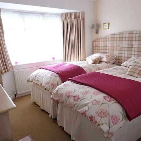 Broadstone Honey Lodge الغرفة الصورة